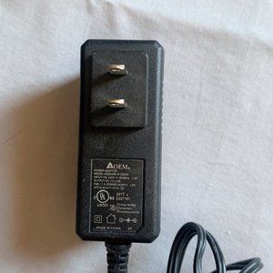 AOEM Power Adapter ADS0306-W120250 100-240V 50-60Hz 1A 12V 2.5A AC power cord